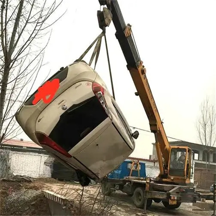 费县随时待命，吊车24小时道路救援服务全解析