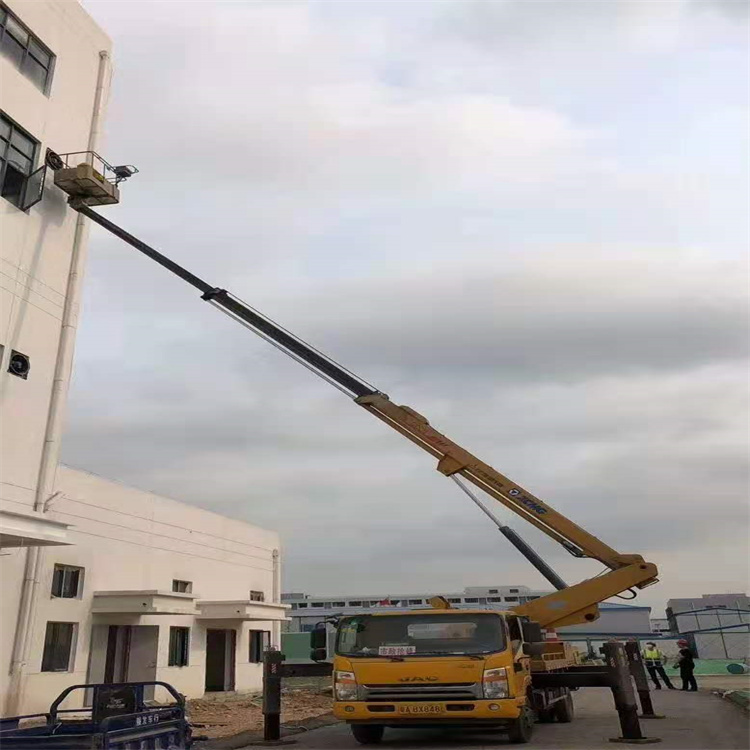 费县附近高空车出租|市政施工/设备安装专用|随叫随到|亿立达设备租赁